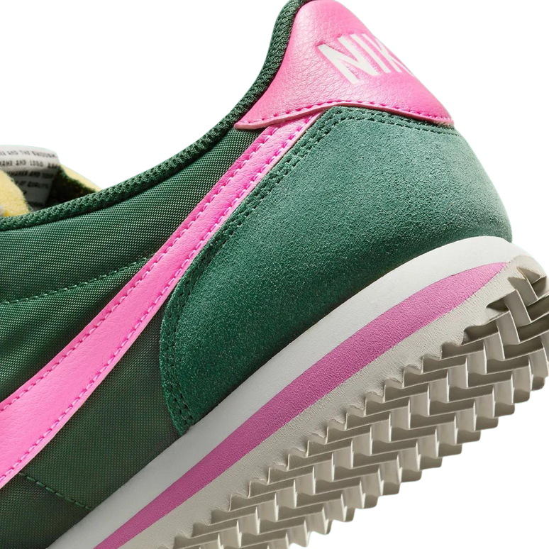 Nike Cortez TXT Watermelon Green - SneakerMood 