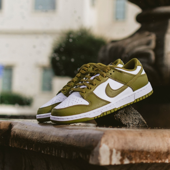 Nike Dunk Low GS 'Pacific Moss' - SneakerMood 