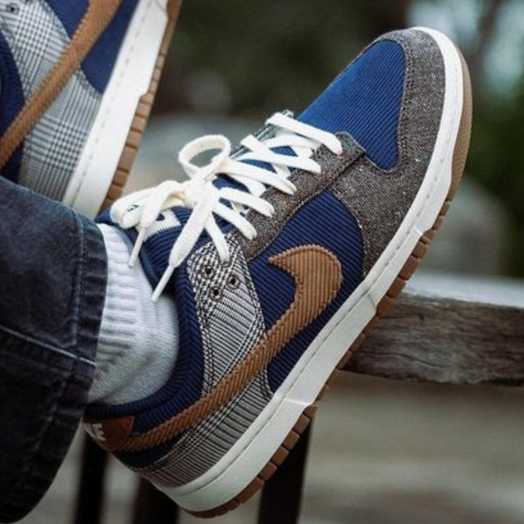 Nike Dunk Low 'Midnight Navy Ale Brown' - SneakerMood 