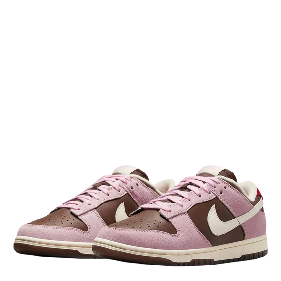 Nike Dunk Low 'Neapolitan'