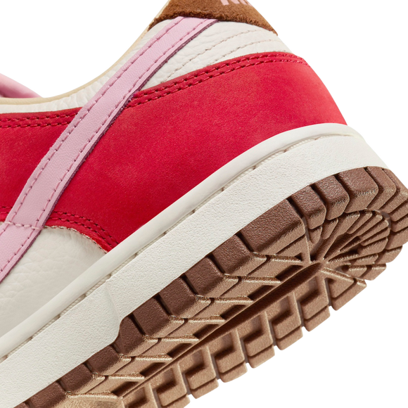 Nike Dunk Low Premium WMNS 'Bacon' - SneakerMood 