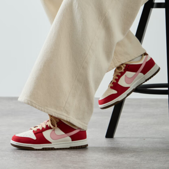 Nike Dunk Low Premium WMNS 'Bacon' - SneakerMood 