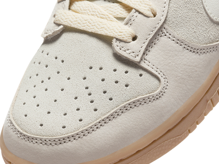 Nike Dunk Low SE 'Hangul Day' - SneakerMood 