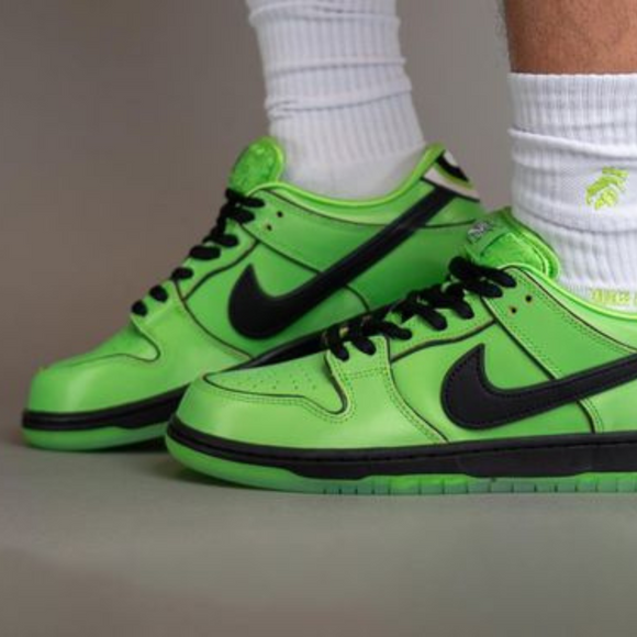 Nike SB Dunk Low Buttercup x The Powerpuff Girls - SneakerMood 