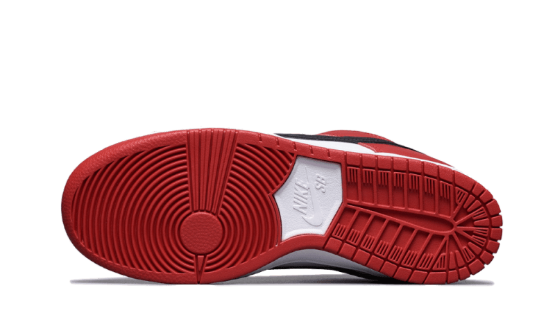 Nike SB Dunk Low Pro Chicago BQ6817-600 SneakerMood Outsole view