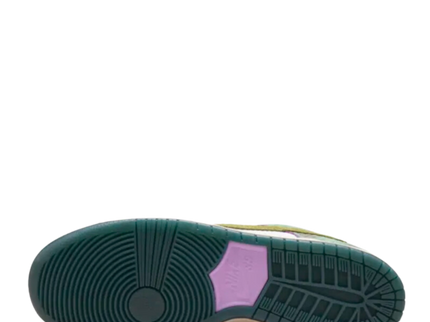 Nike SB x Alexis Sablone Dunk Low 'Chameleon'