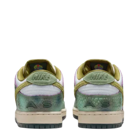 Nike SB x Alexis Sablone Dunk Low 'Chameleon'
