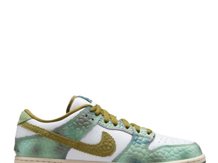 Nike SB x Alexis Sablone Dunk Low 'Chameleon'