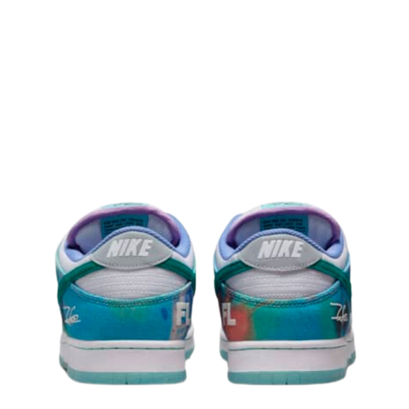 Nike SB x Futura Dunk Low 'Bleached Aqua' - SneakerMood 