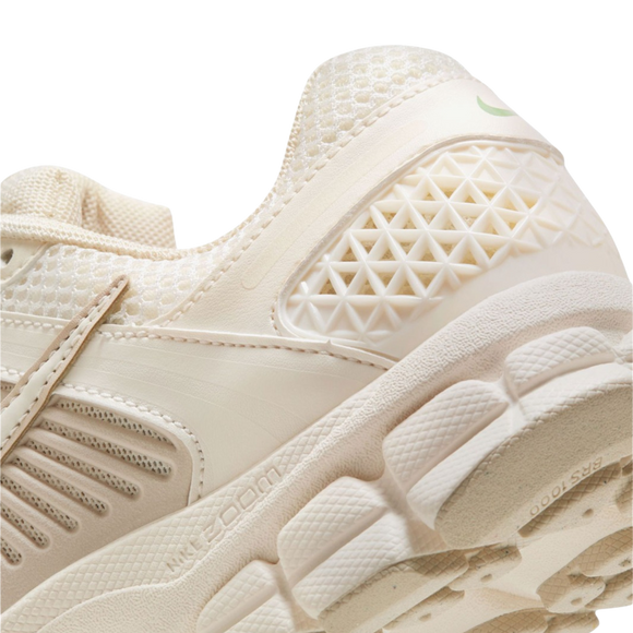 Nike Zoom Vomero 5 Pale Ivory