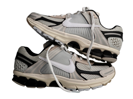 Nike Zoom Vomero 5 Premium "Light Bone and Black"