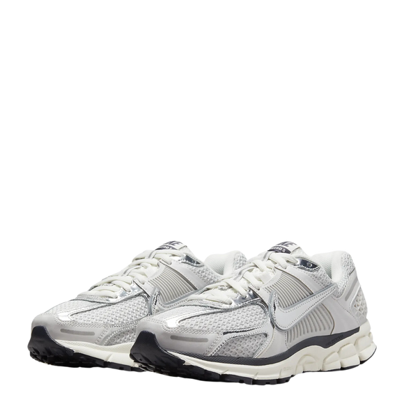 Nike Zoom Vomero 5 White / Metallic Silver