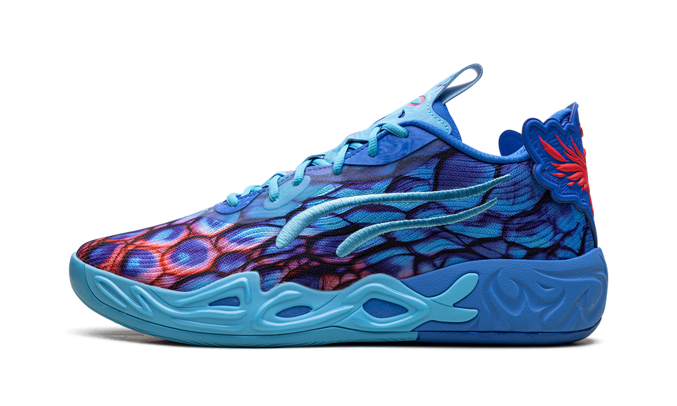 Puma LaMelo Ball MB.04 Lo Alien Skin 311318-01 SneakerMood Side view, toe pointing left