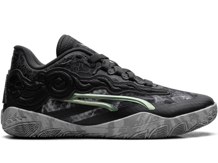 Puma Stewie 3 Harry Potter House of Stewie 310525-01 SneakerMood Side view, toe pointing right