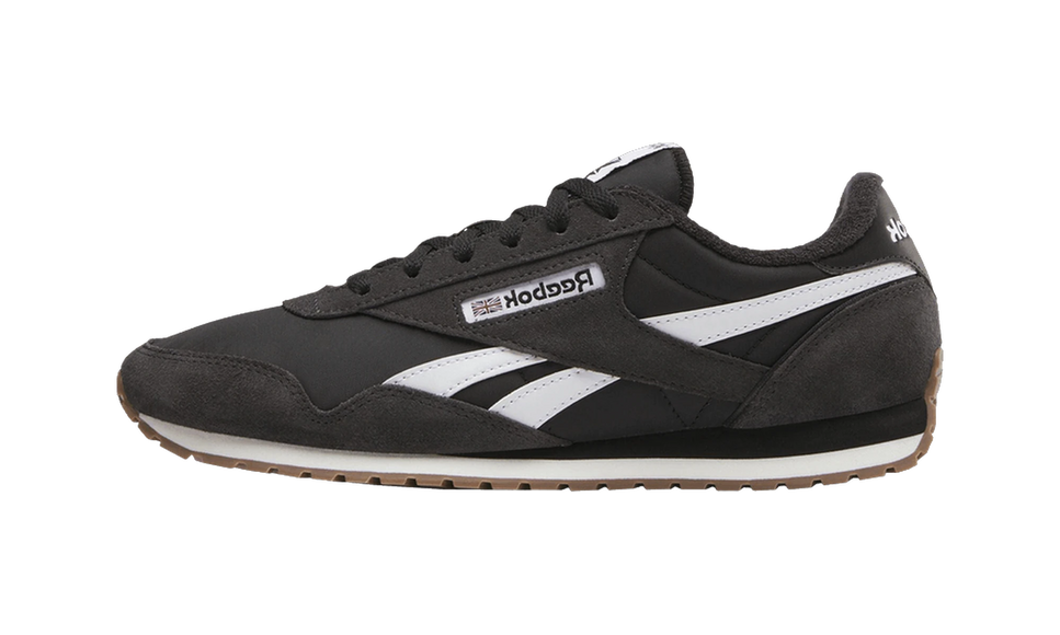 Reebok Classic AZ Washed Black Chalk Gum 100239547 SneakerMood Side view, toe pointing left