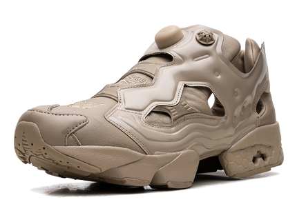 Reebok Instapump Fury 94 Needles Canvas 100207688 SneakerMood Front three-quarter view