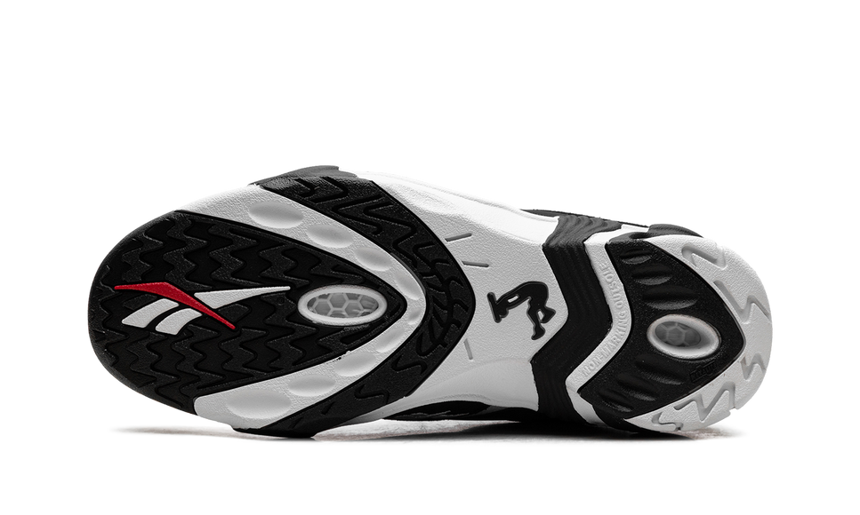 Reebok Shaqnosis Low White Black 100244789 SneakerMood Outsole view
