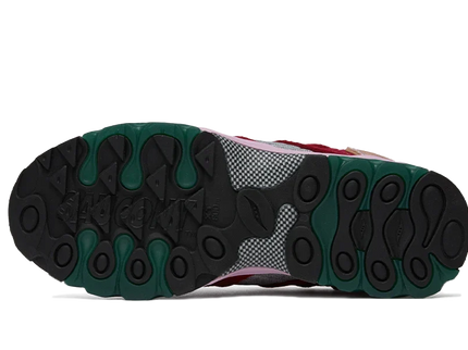 Saucony Matrix Jae Tips No Shoes In The House Burgundy S70922-1 SneakerMood Outsole view