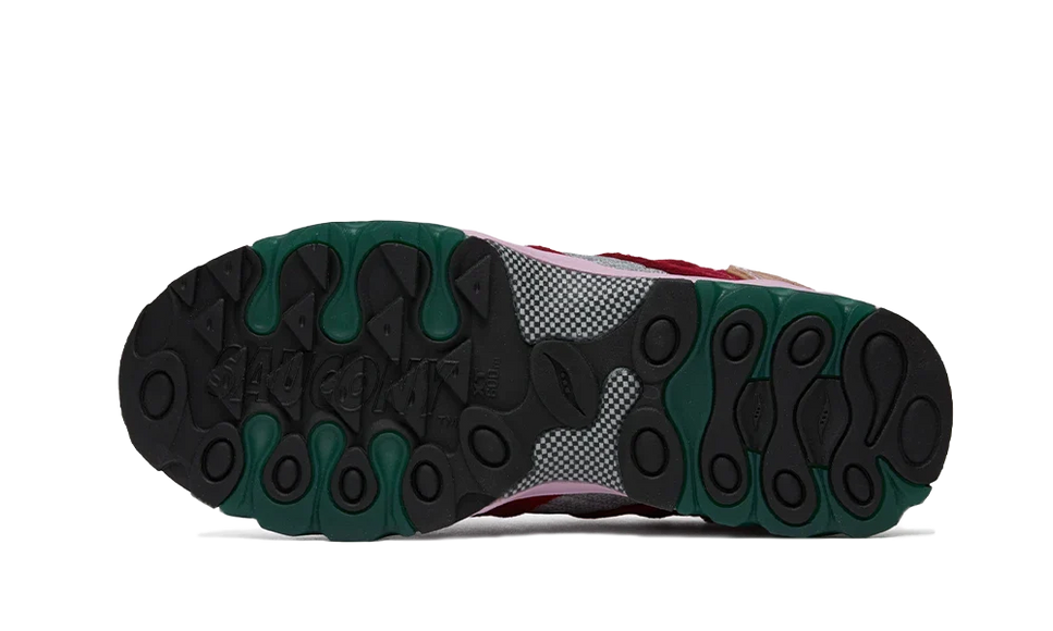Saucony Matrix Jae Tips No Shoes In The House Burgundy S70922-1 SneakerMood Outsole view