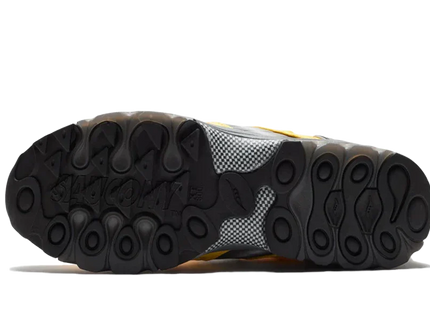Saucony Matrix OG Yellow Black S70906-1 SneakerMood Outsole view