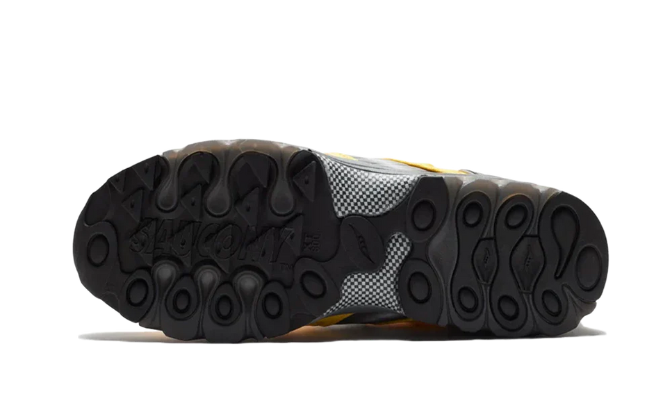 Saucony Matrix OG Yellow Black S70906-1 SneakerMood Outsole view