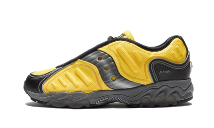 Saucony Matrix OG Yellow Black S70906-1 SneakerMood Side view, toe pointing left