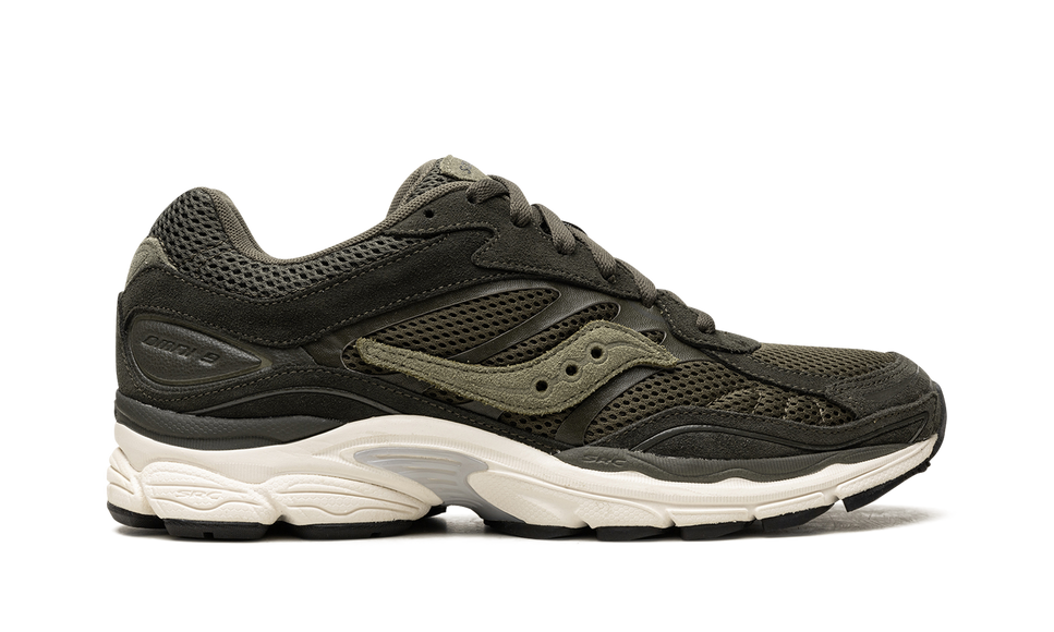 Saucony ProGrid Omni 9 Forest Green S70740-6 SneakerMood Side view, toe pointing right