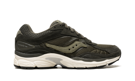 Saucony ProGrid Omni 9 Forest Green S70740-6 SneakerMood Side view, toe pointing right