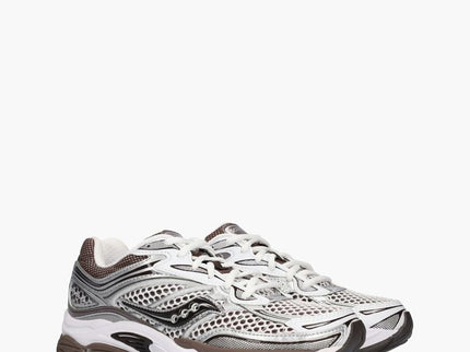 Saucony ProGrid Omni 9 OG White Brown S70739-57 SneakerMood Front three-quarter view