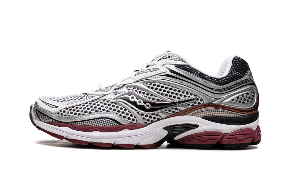 Saucony ProGrid Omni 9 OG White Silver Red S70739-1 SneakerMood Side view, toe pointing left