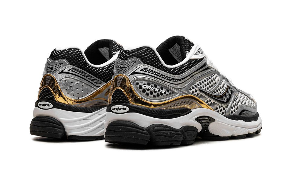 Saucony ProGrid Omni 9 Silver Gold S70739-9 SneakerMood Pair, rear three-quarter view