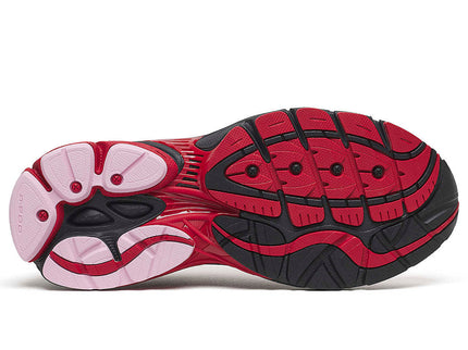Saucony ProGrid Omni 9 St. Valentine S70739-149 SneakerMood Outsole view