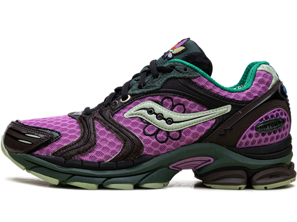 Saucony ProGrid Triumph 4 Jae Tips Flowers Grow Uptown Perilla S70966-3 SneakerMood Side view, toe pointing left
