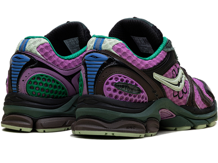 Saucony ProGrid Triumph 4 Jae Tips Flowers Grow Uptown Perilla S70966-3 SneakerMood Pair, rear three-quarter view