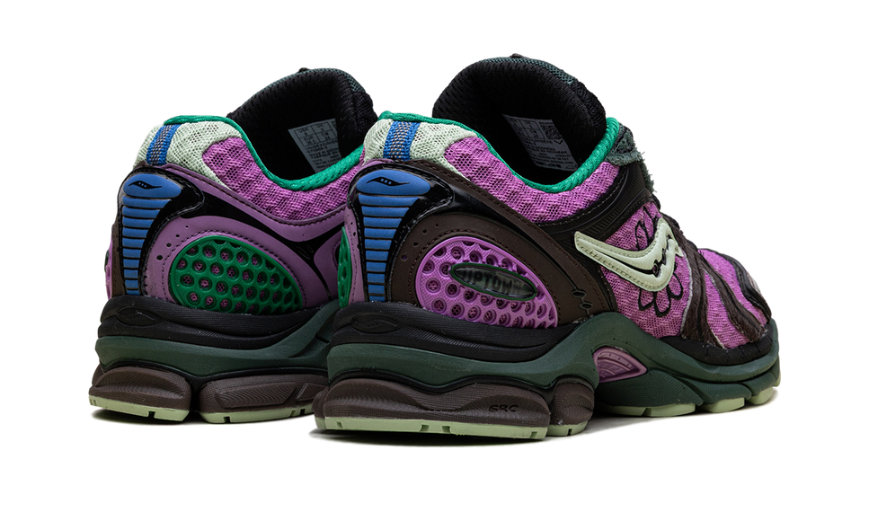 Saucony ProGrid Triumph 4 Jae Tips Flowers Grow Uptown Perilla S70966-3 SneakerMood Pair, rear three-quarter view