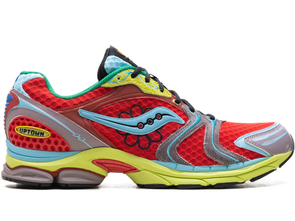 Saucony ProGrid Triumph 4 Jae Tips Flowers Grow Uptown Poison Ivy S70966-1 SneakerMood Side view, toe pointing right