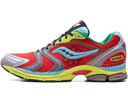 Saucony ProGrid Triumph 4 Jae Tips Flowers Grow Uptown Poison Ivy S70966-1 SneakerMood Side view, toe pointing left