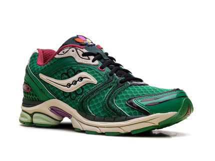Saucony ProGrid Triumph 4 Jae Tips Flowers Grow Uptown Sugar Maple S70966-4 SneakerMood Front three-quarter view