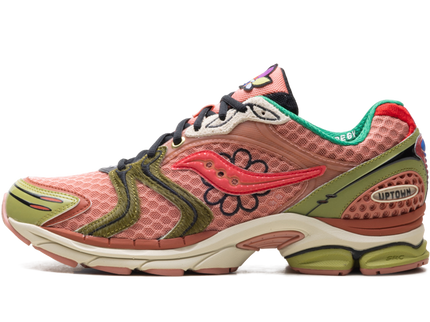 Saucony ProGrid Triumph 4 Jae Tips Flowers Grow Uptown Virginia Creeper S70966-2 SneakerMood Side view, toe pointing left
