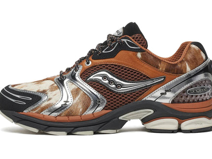 Saucony ProGrid Triumph 4 Space Cowboy S101200-1002 SneakerMood Side view, toe pointing left