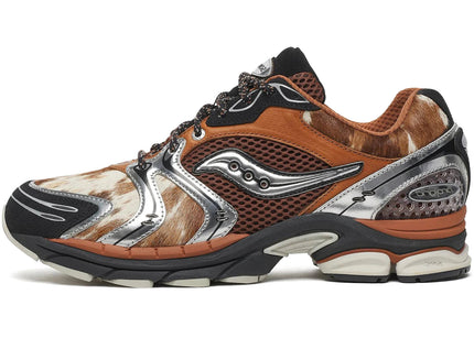 Saucony ProGrid Triumph 4 Space Cowboy S101200-1002 SneakerMood Side view, toe pointing left
