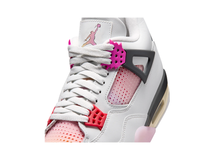 SneakerMood Air Jordan 4 Retro Comic Front Detail