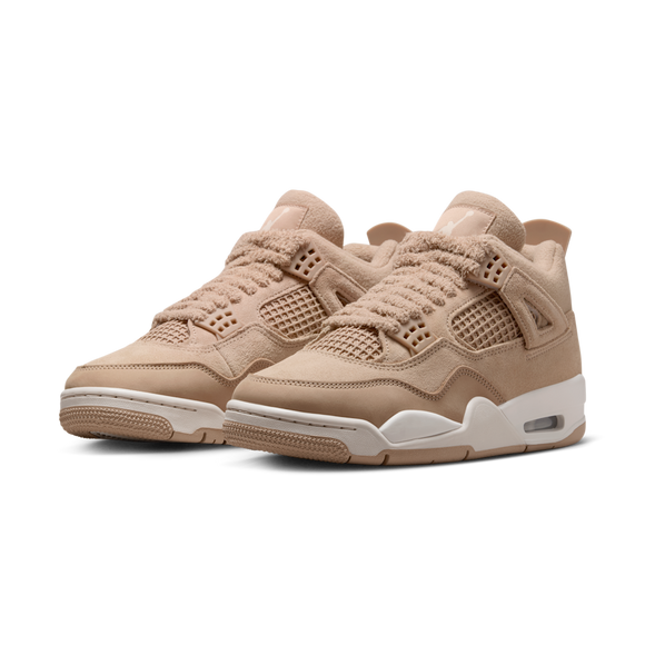 SneakerMood Air Jordan 4 Retro Cozy Girl Front