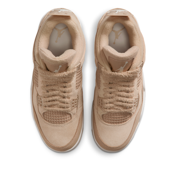 SneakerMood Air Jordan 4 Retro Cozy Girl Top
