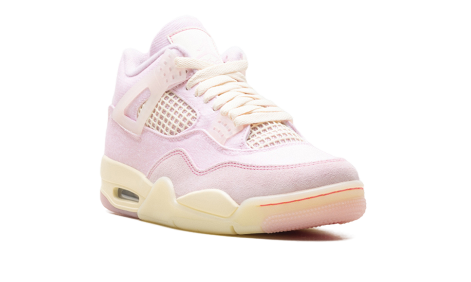 SneakerMood Air Jordan 4 Retro Iced Carmine Front Inner