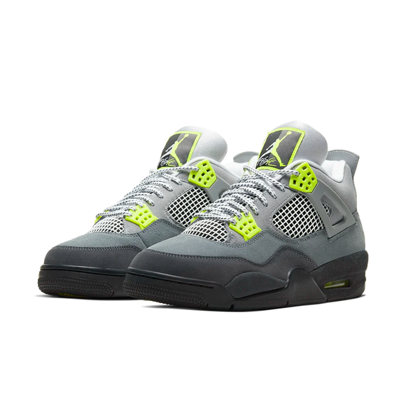 SneakerMood Air Jordan 4 Retro SE 95 Neon Front