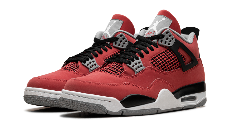SneakerMood Air Jordan 4 Retro Toro Bravo (2026) Front Pair