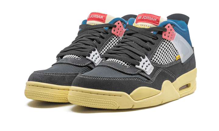 SneakerMood Air Jordan 4 Retro Union Off Noir Front