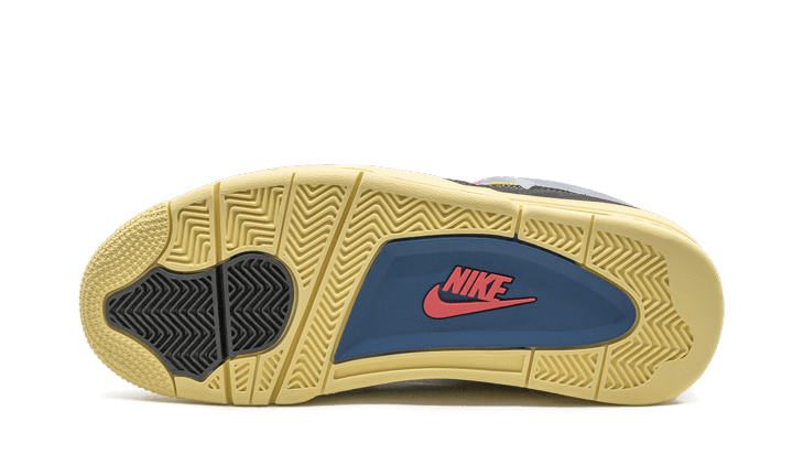 SneakerMood Air Jordan 4 Retro Union Off Noir Sole