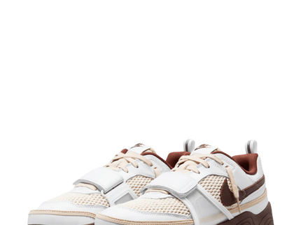 Travis Scott x Nike Zoom Field Jaxx „Light Chocolate“